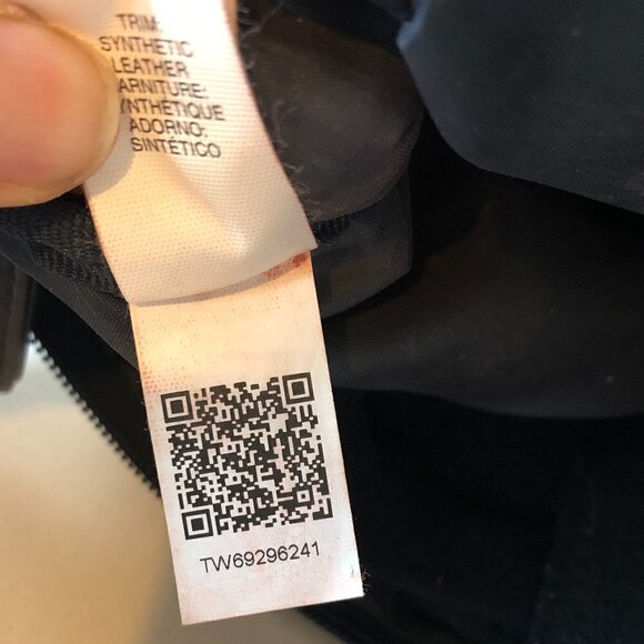 TOMMY HILFIGER Purse Crossbody Bag Women’s Size O/S Blue Red Colorblock - Picture 9 of 10